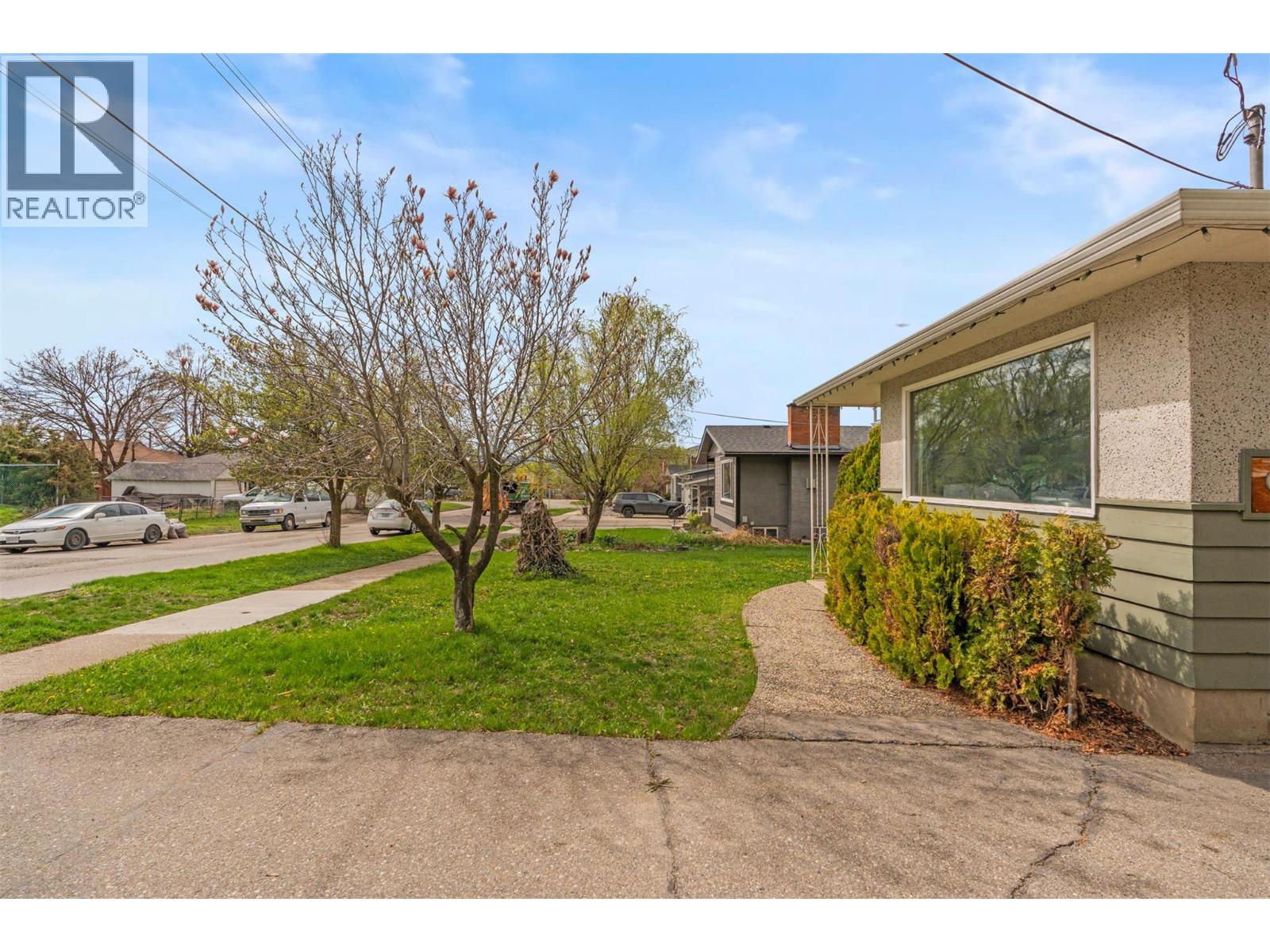 1509 37 Avenue, Vernon