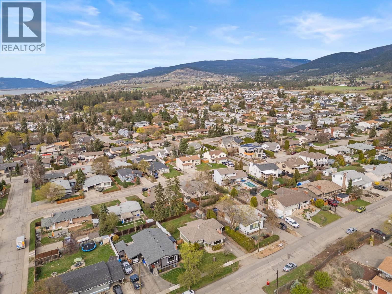 1509 37 Avenue, Vernon