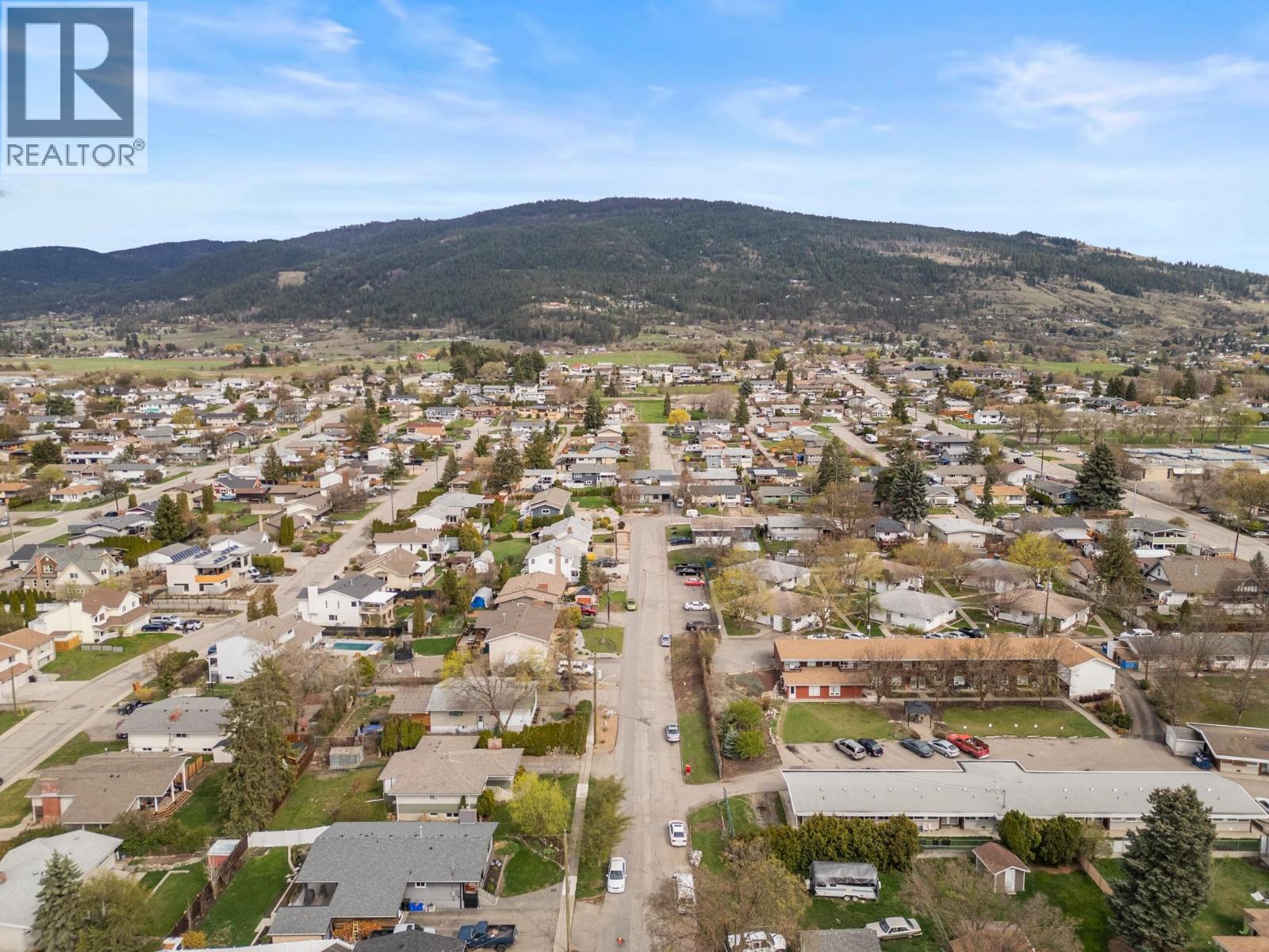 1509 37 Avenue, Vernon