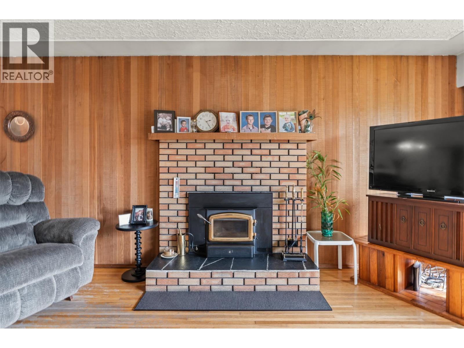 1509 37 Avenue, Vernon