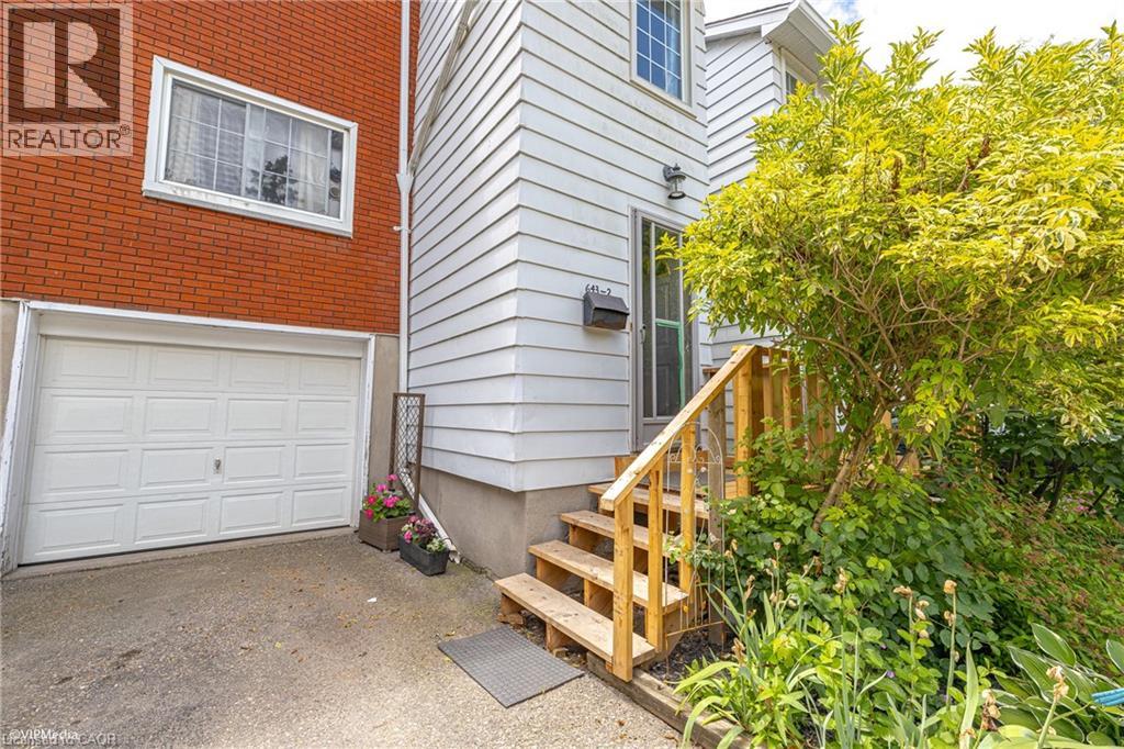 #2 643 ALBERT STREET - 3