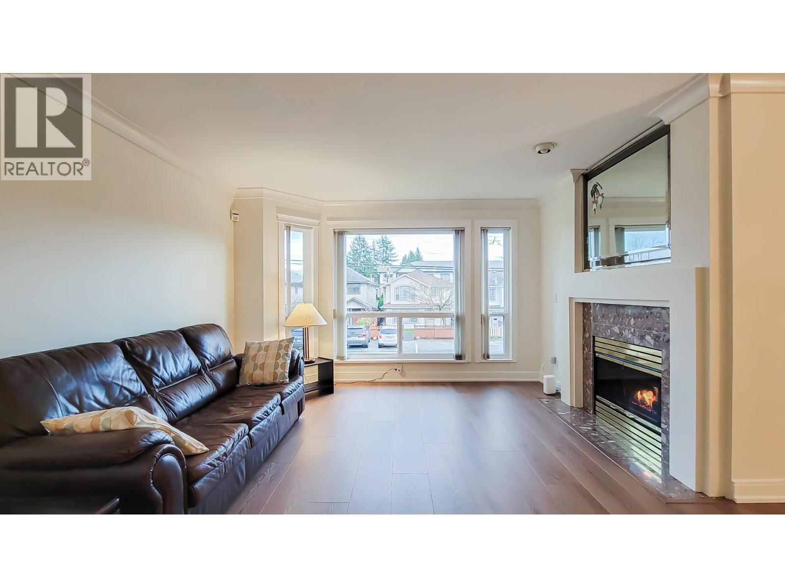3153 JERVIS STREET, Port Coquitlam