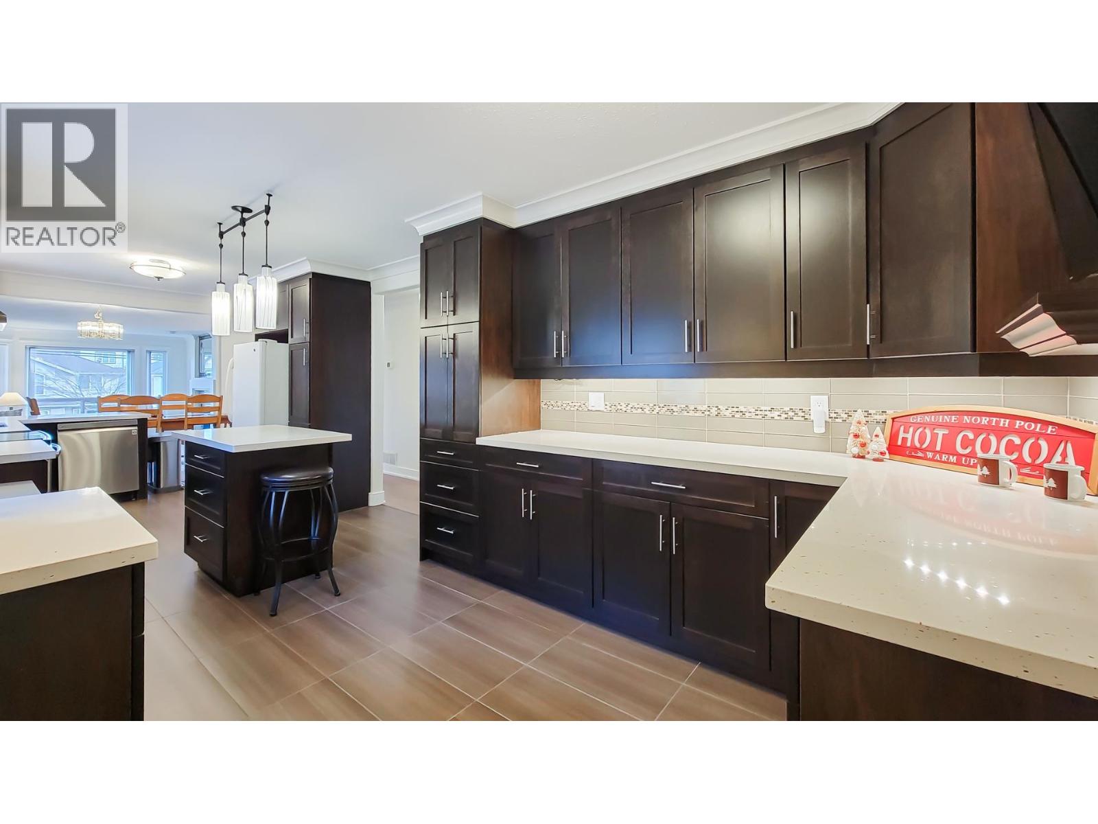 3153 JERVIS STREET, Port Coquitlam