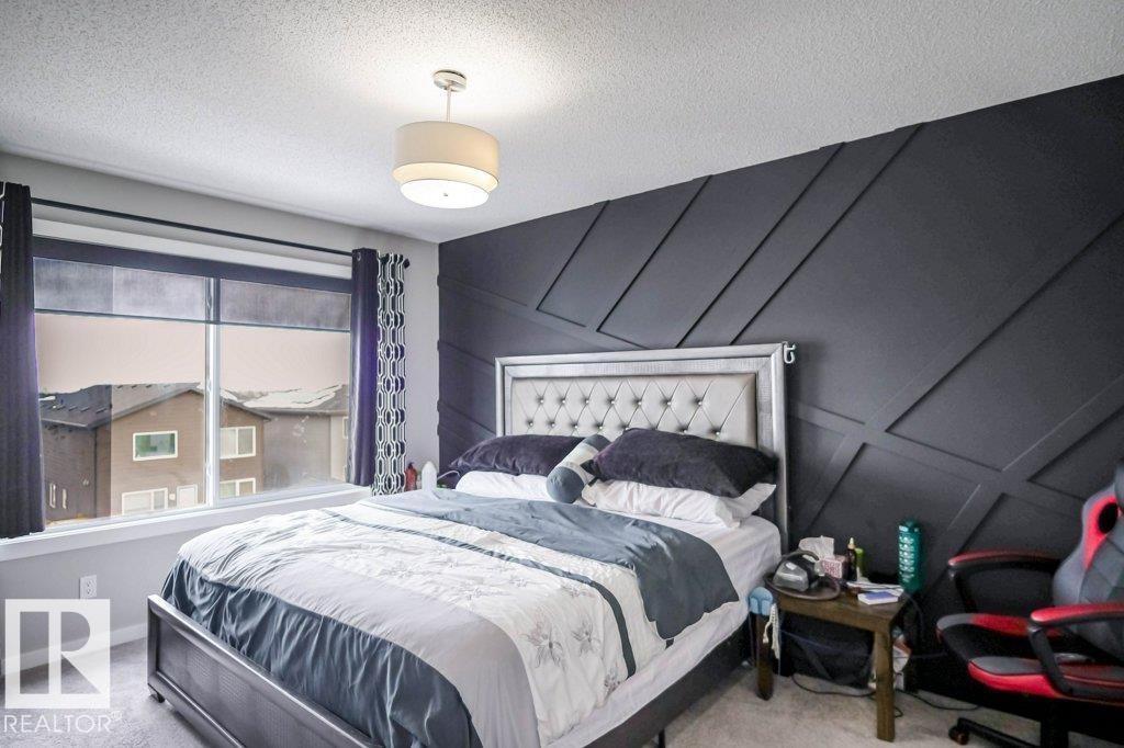 266 CHARLESWORTH DR SW - 19