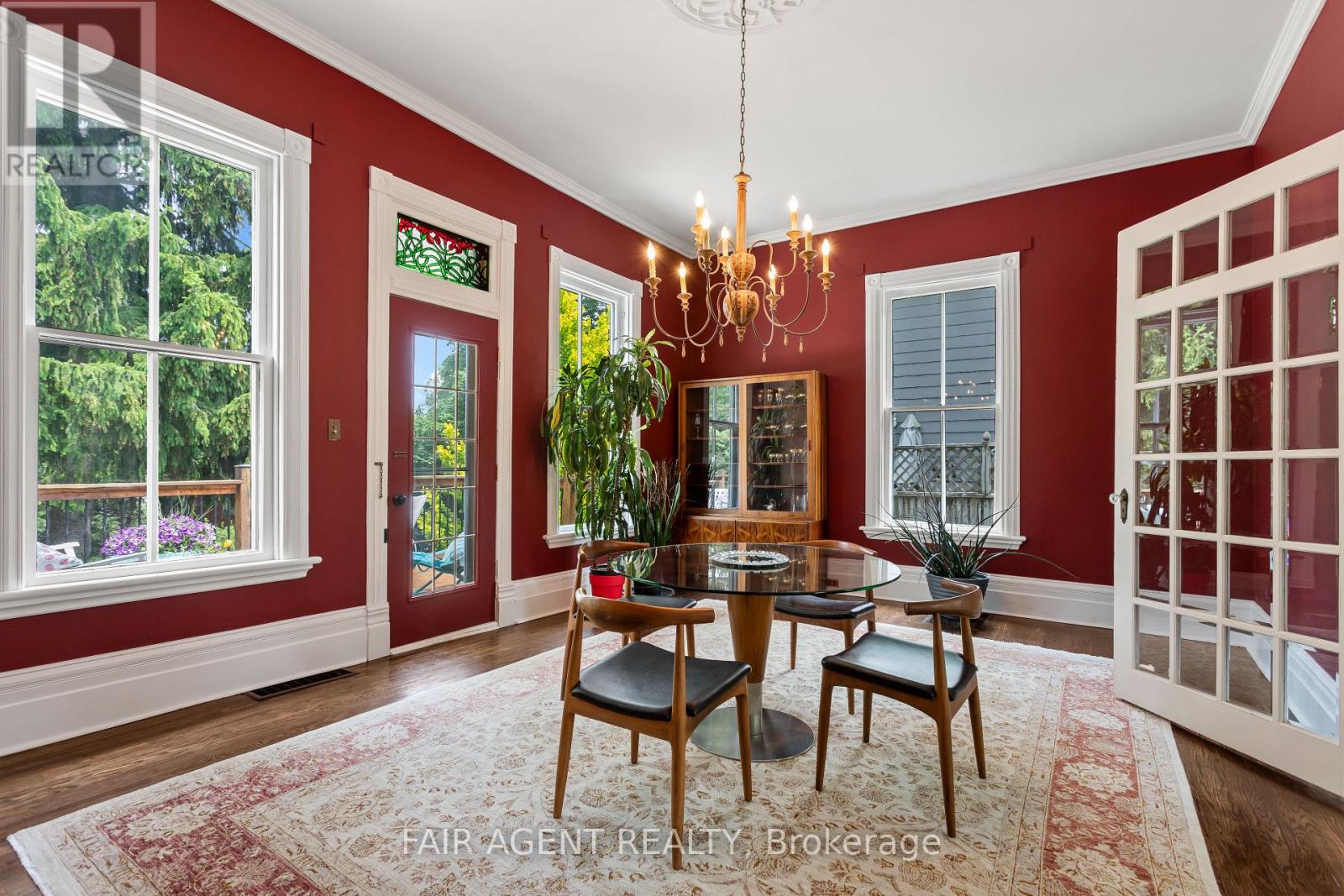 26 DALY AVENUE — photo 15