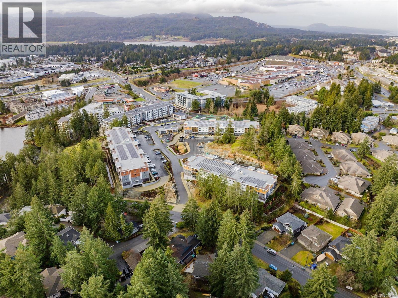 4080 Salal Dr - 45
