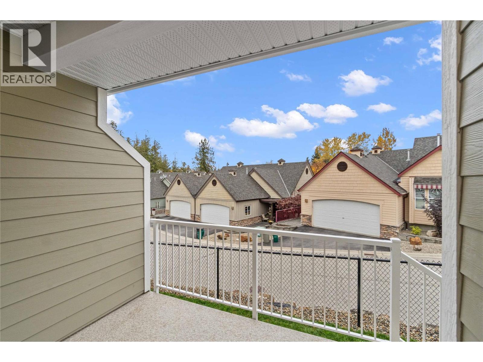 #10 231 20 STREET NE - 67