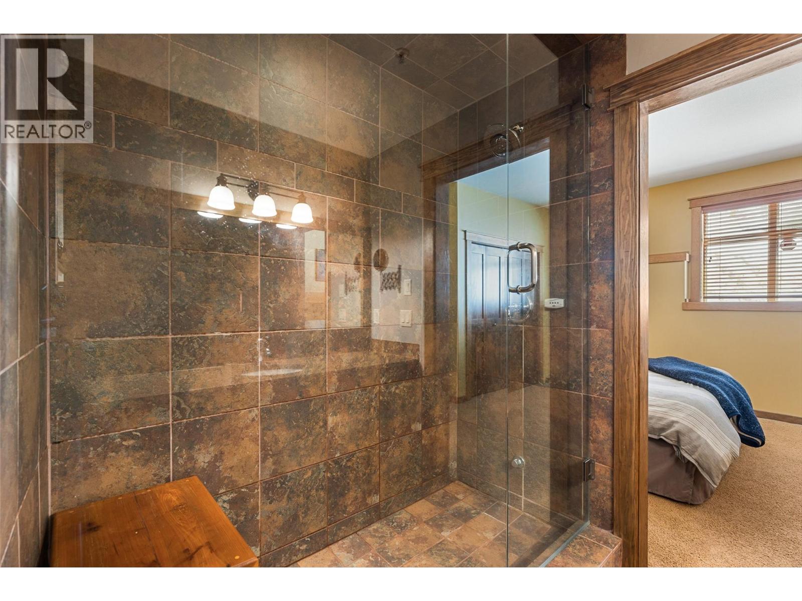 5895 Snow Pines Way Unit# 2, Big White