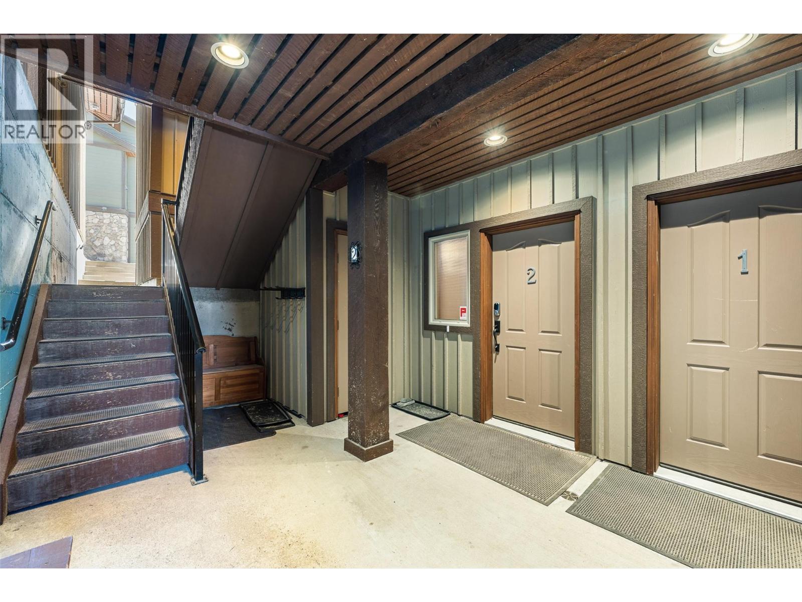 5895 Snow Pines Way Unit# 2, Big White