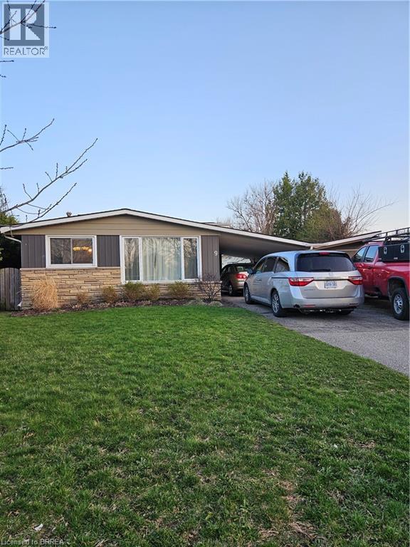 9 GAILMOUNT Court, Brantford, Ontario N3R3A4 - Photo 2