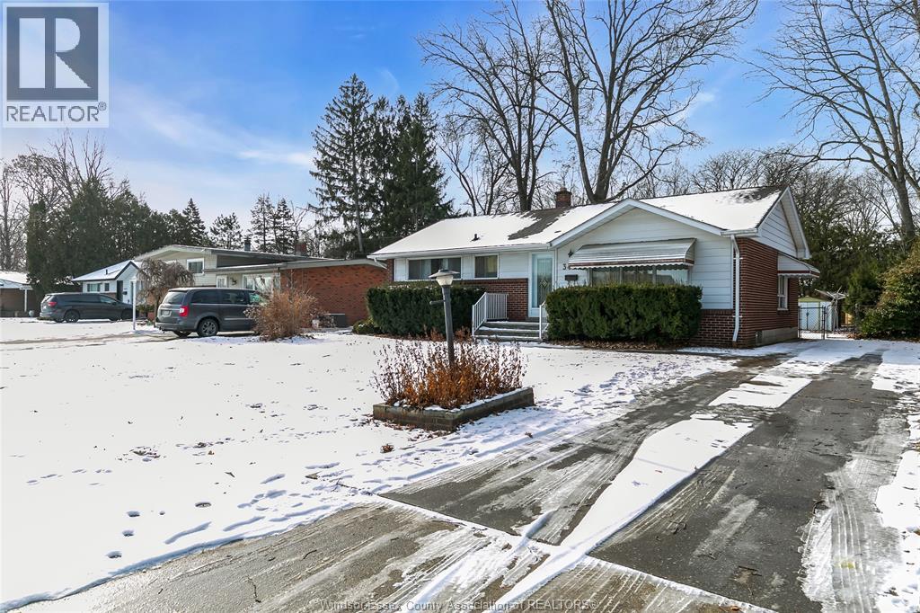 3425 RANKIN, Windsor, Ontario, N9E3C4 — Photo 28