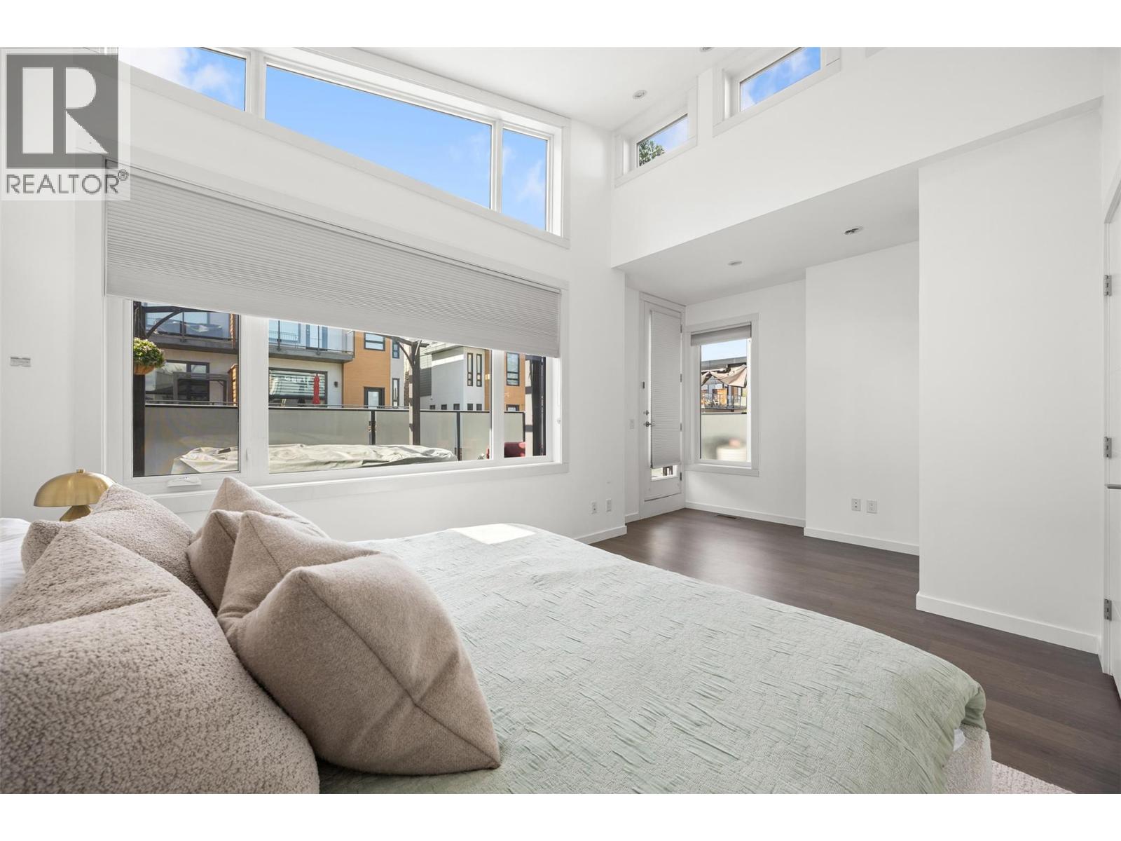 16 1818 Peak Point Court, West Kelowna