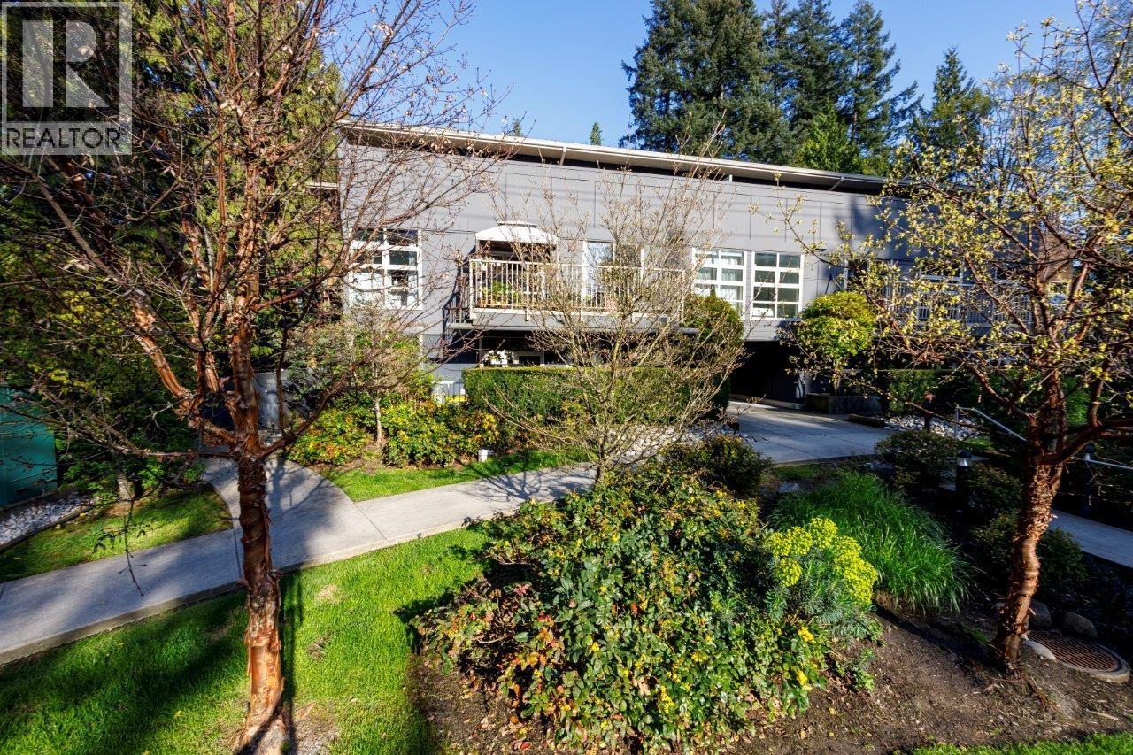 104 2832 CAPILANO ROAD — photo 29