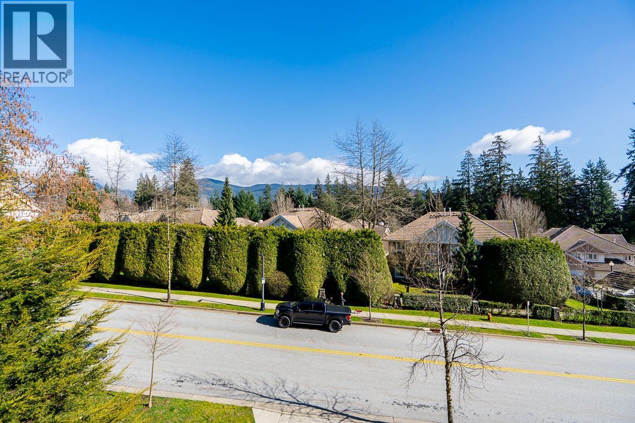 3398 PLATEAU BOULEVARD, Coquitlam
