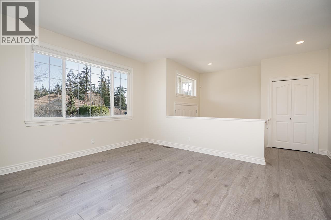 3398 PLATEAU BOULEVARD, Coquitlam