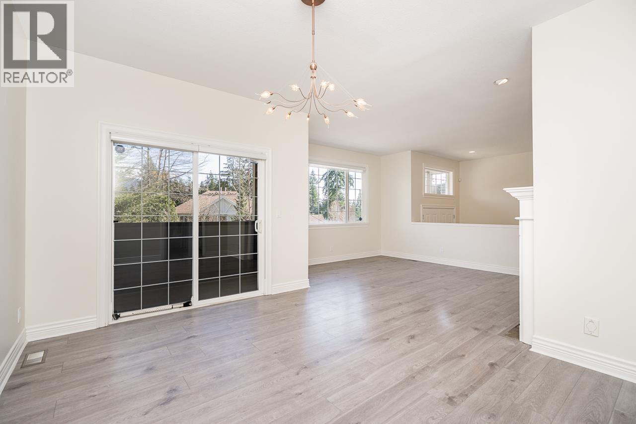 3398 PLATEAU BOULEVARD, Coquitlam