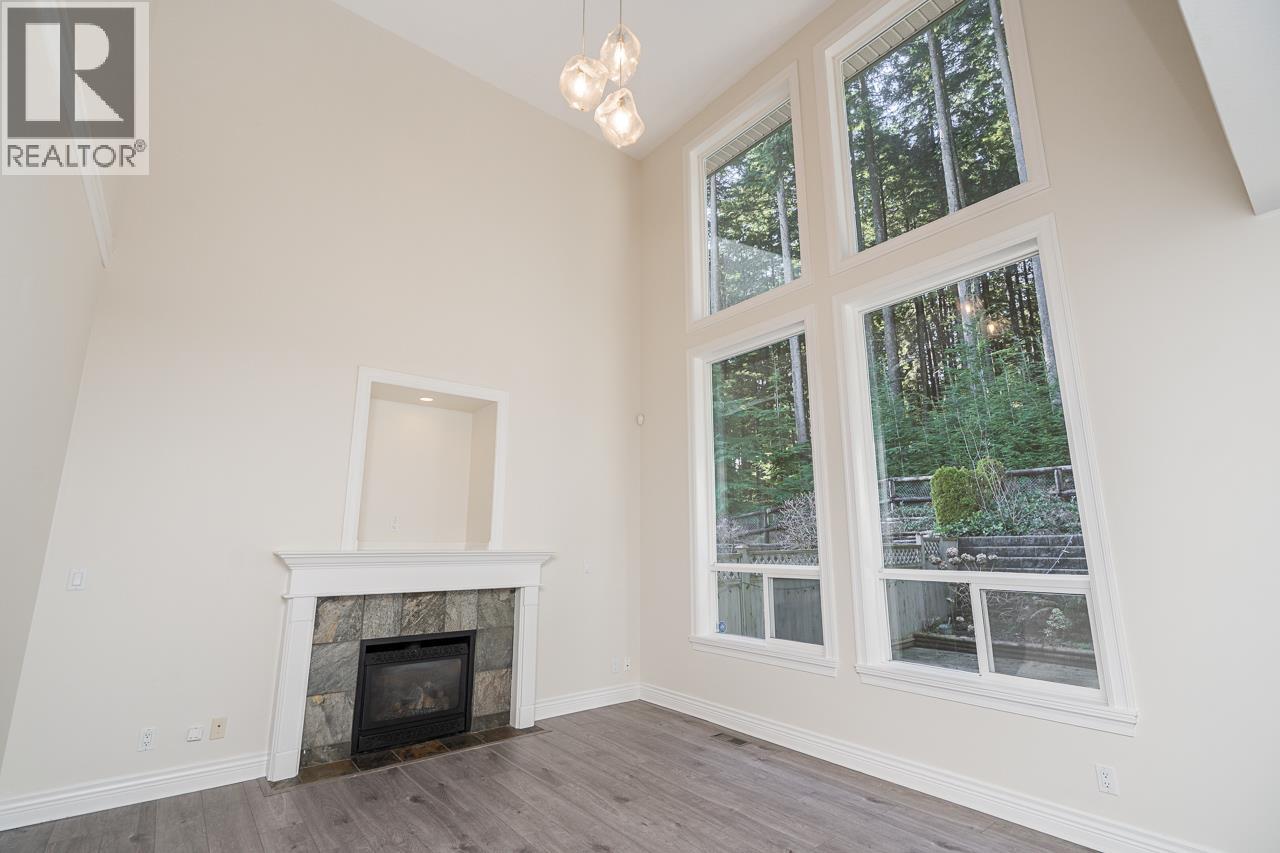 3398 PLATEAU BOULEVARD, Coquitlam