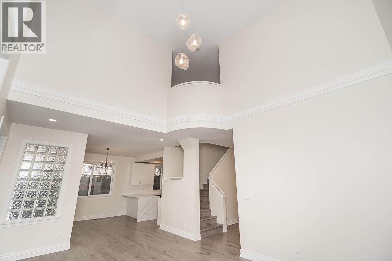 3398 PLATEAU BOULEVARD, Coquitlam