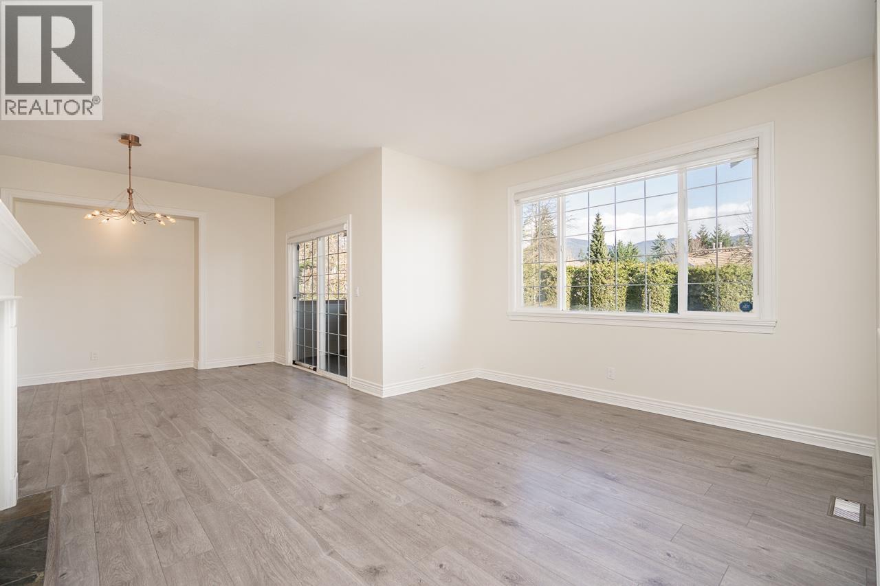 3398 PLATEAU BOULEVARD, Coquitlam