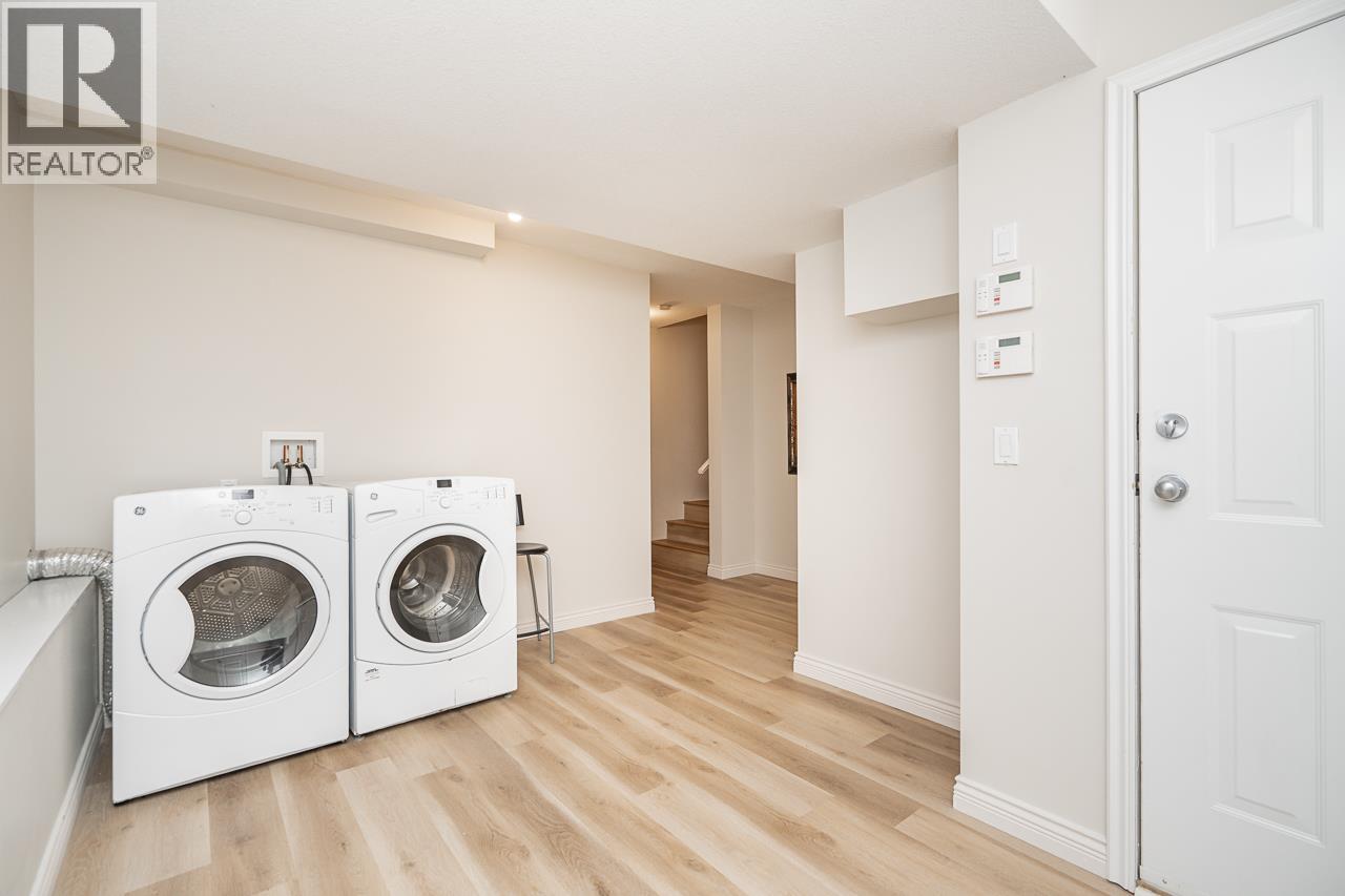 3398 PLATEAU BOULEVARD, Coquitlam