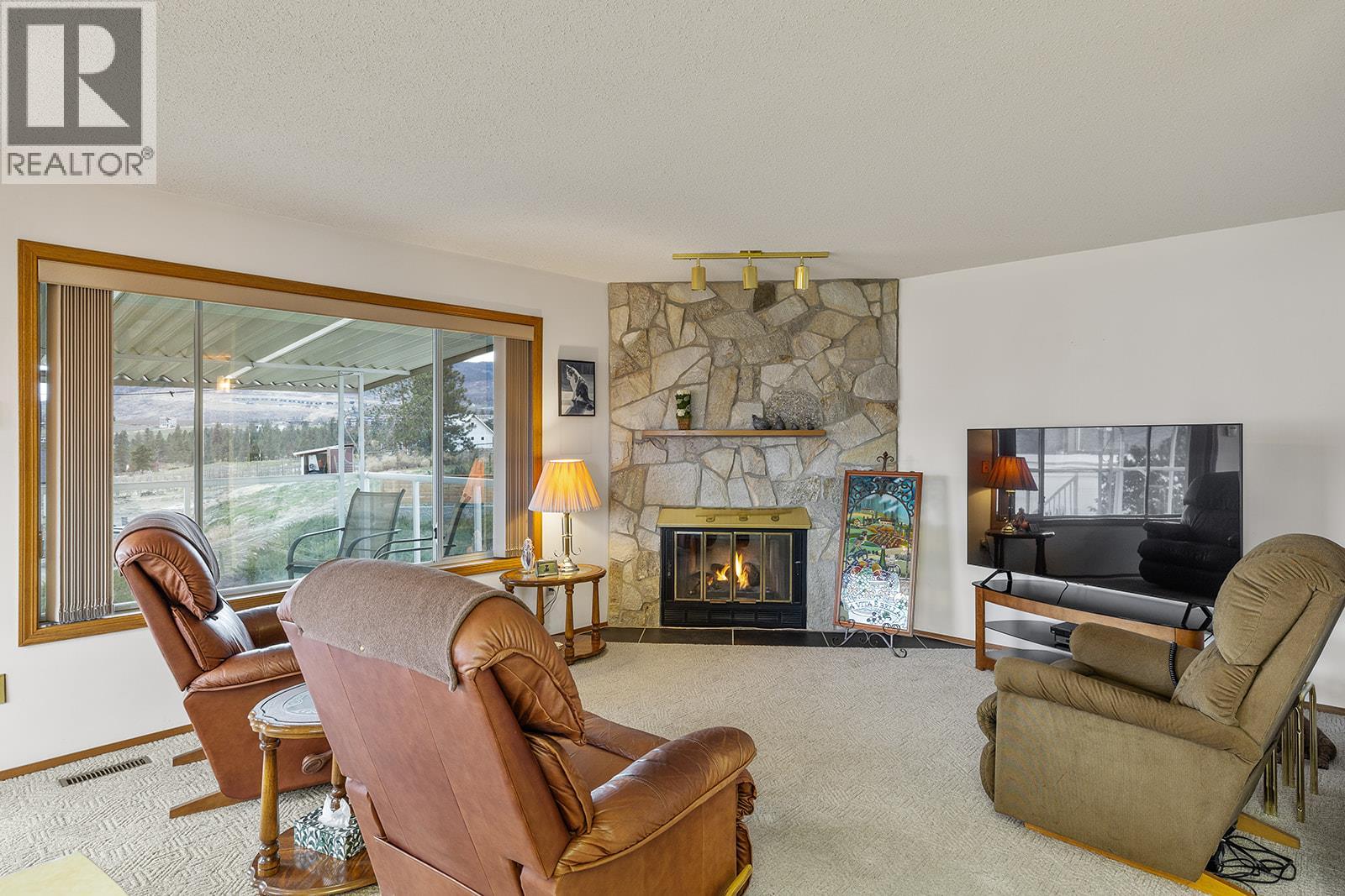  3712 Carrall Road, West Kelowna