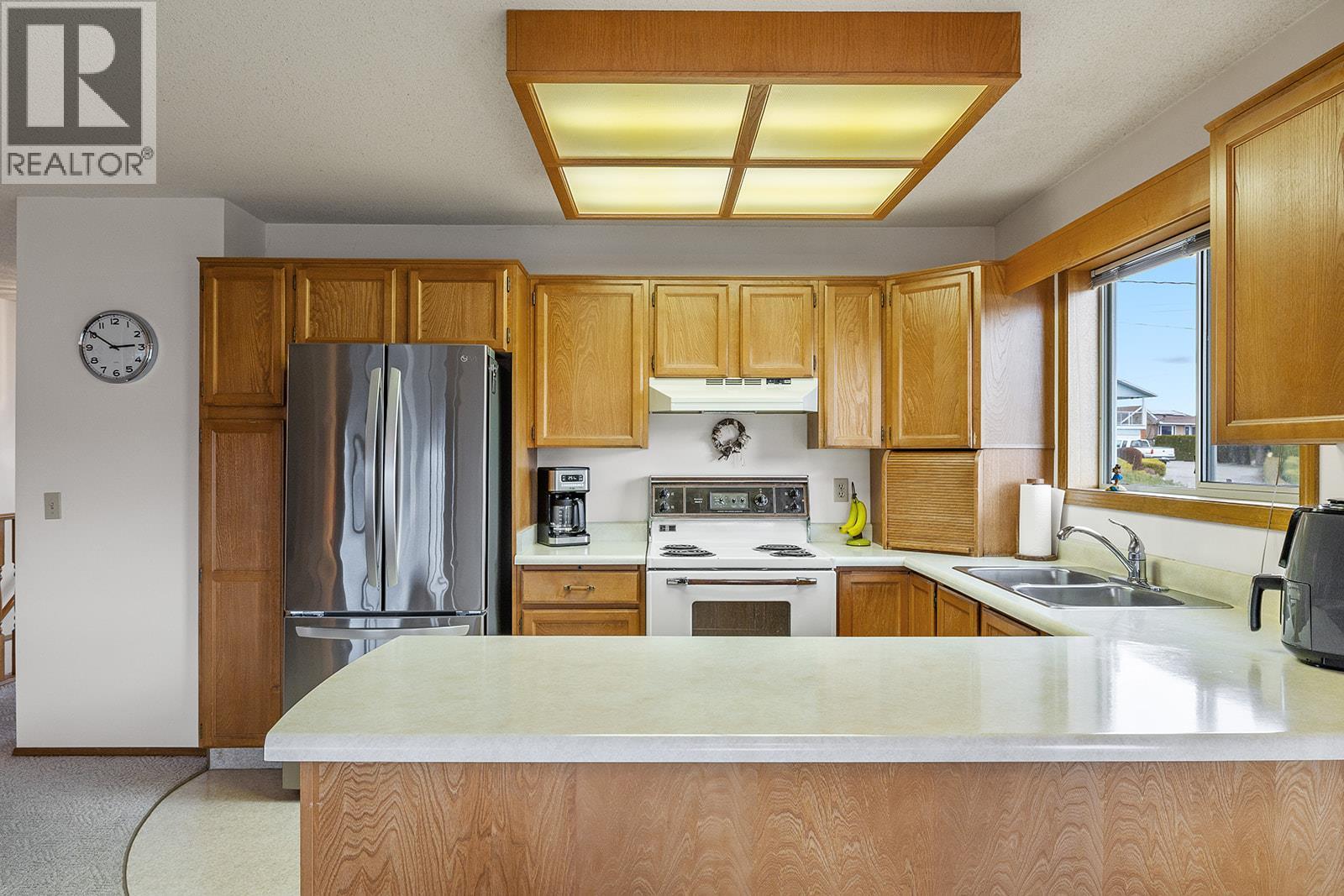  3712 Carrall Road, West Kelowna