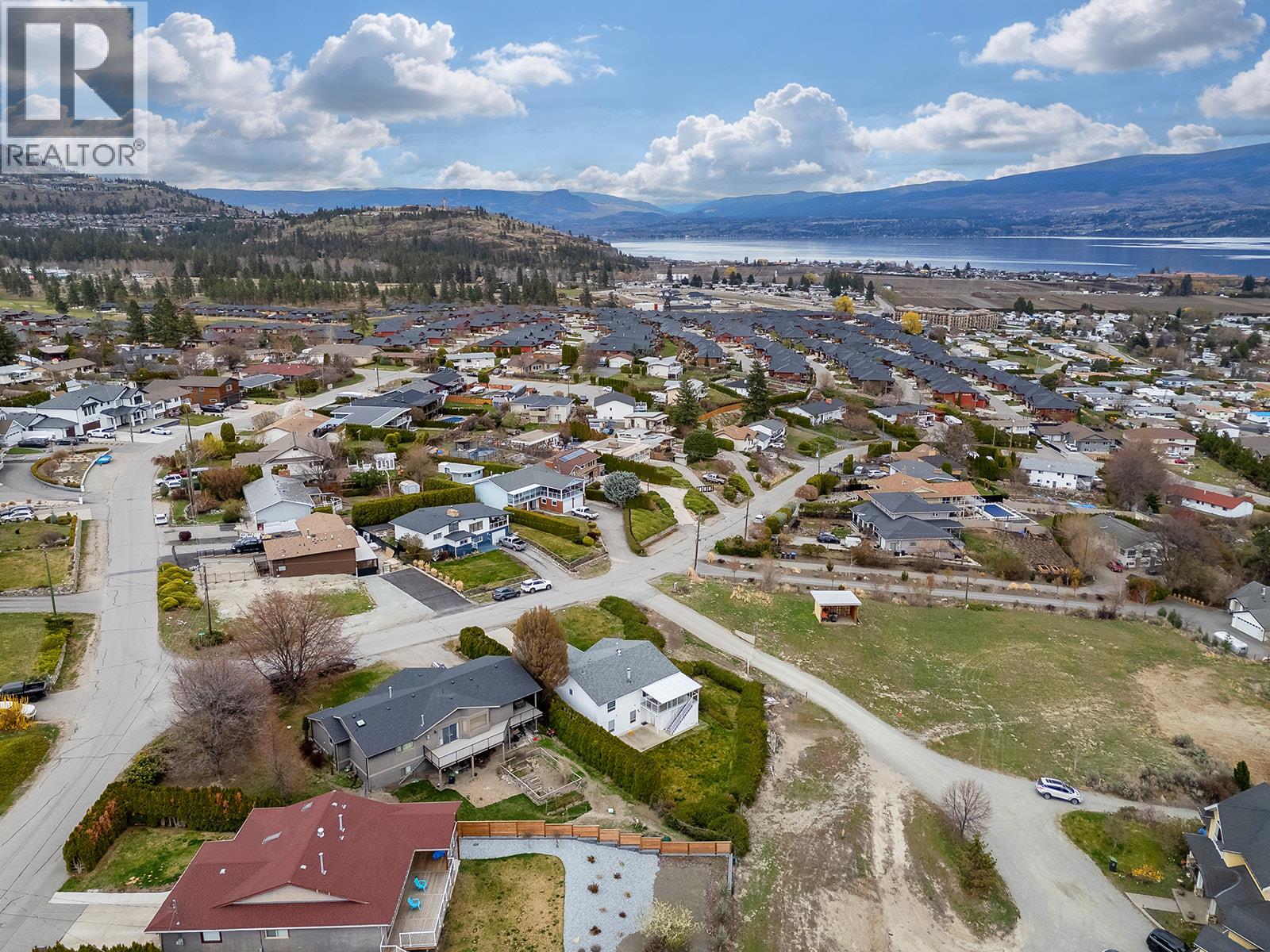  3712 Carrall Road, West Kelowna