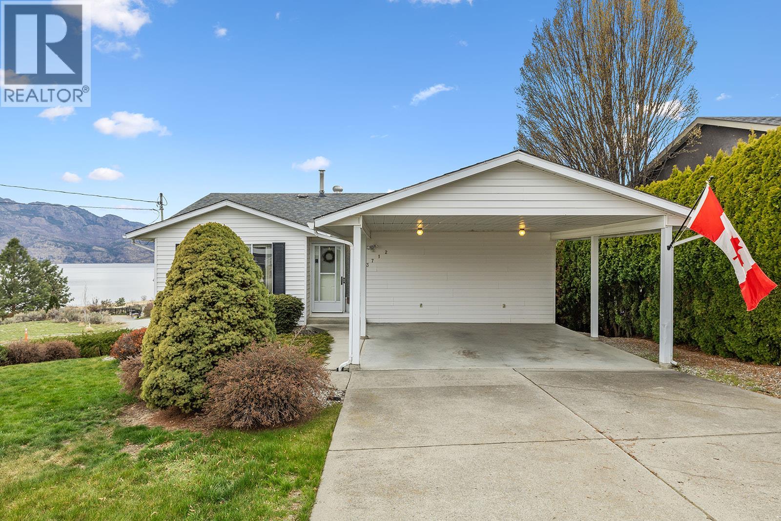  3712 Carrall Road, West Kelowna