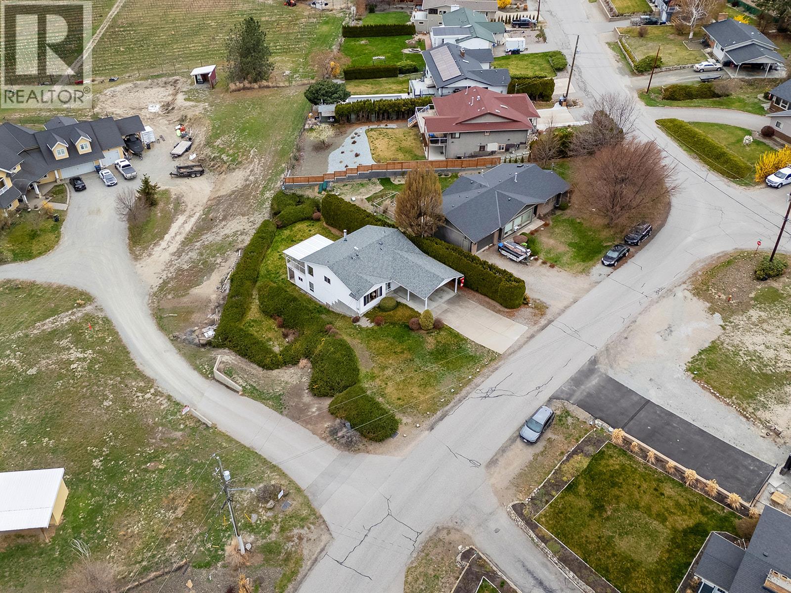  3712 Carrall Road, West Kelowna