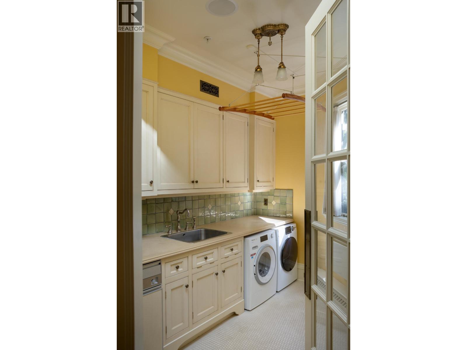 2 3838 CYPRESS STREET, Vancouver