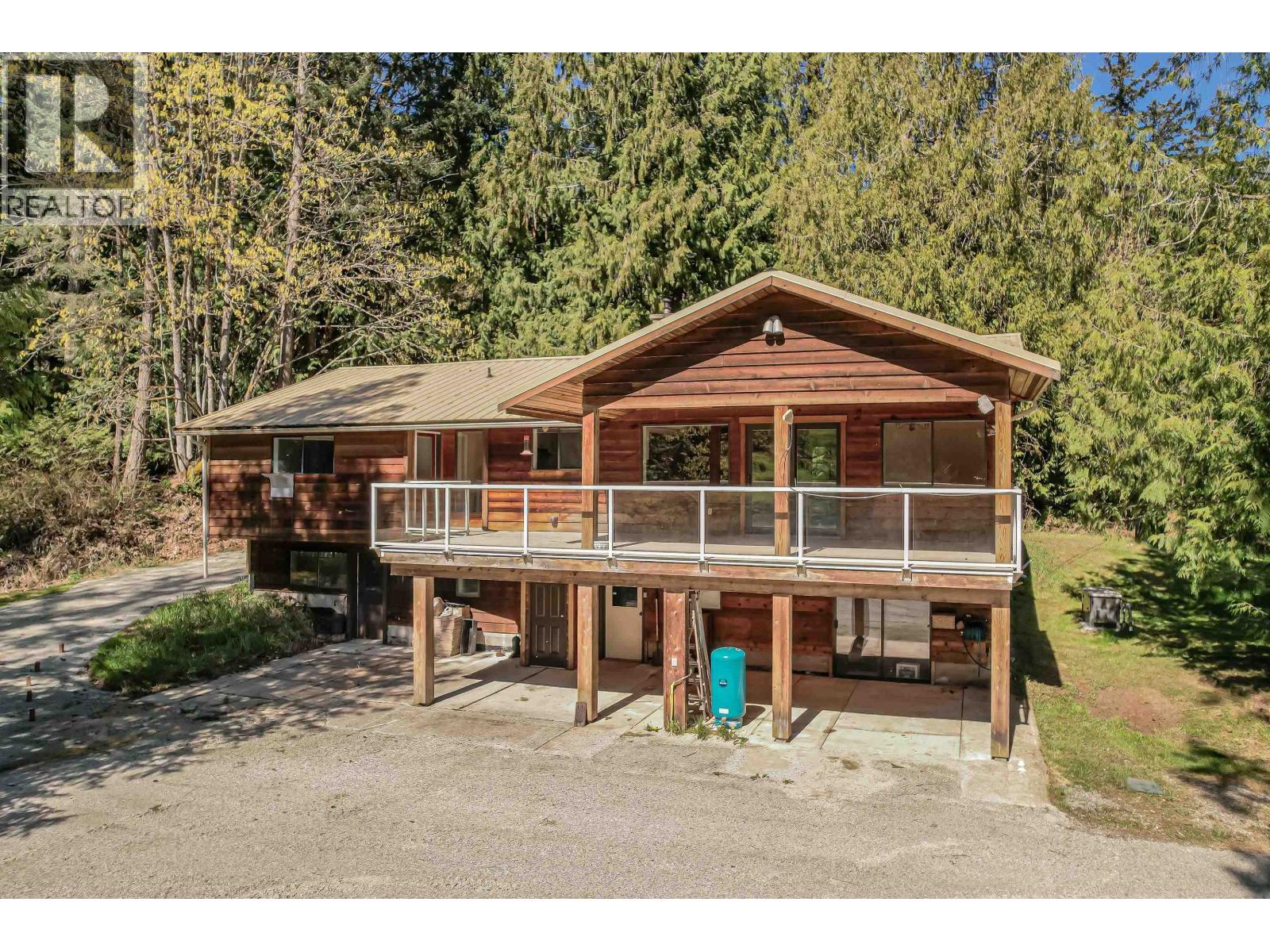1671 FULFORD-GANGES ROAD — photo 15