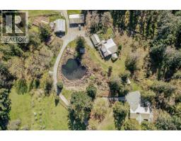 1671 Fulford-ganges Road, Salt Spring Island, BC V8K2A8 Photo 16