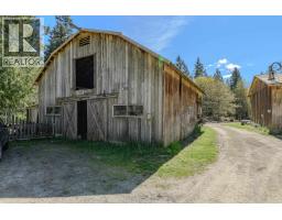 1671 Fulford-ganges Road, Salt Spring Island, BC V8K2A8 Photo 6
