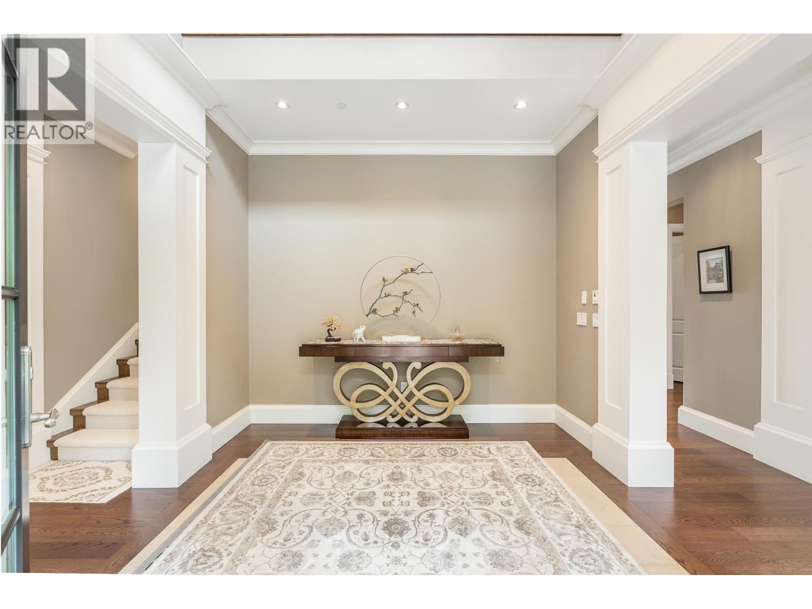 3918 SOUTHRIDGE AVENUE, West Vancouver