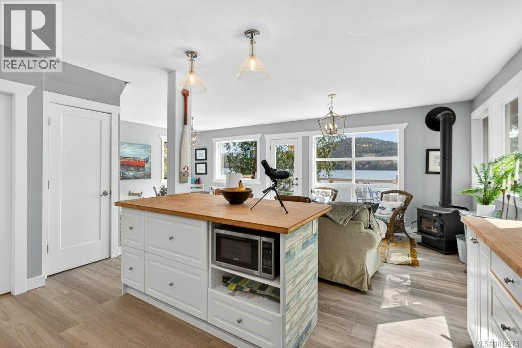 276 WINTER HARBOUR RD - 20