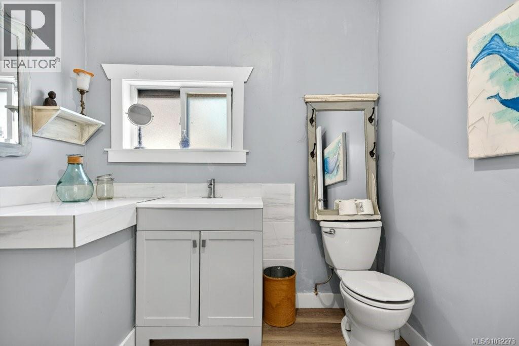 276 WINTER HARBOUR RD - 21