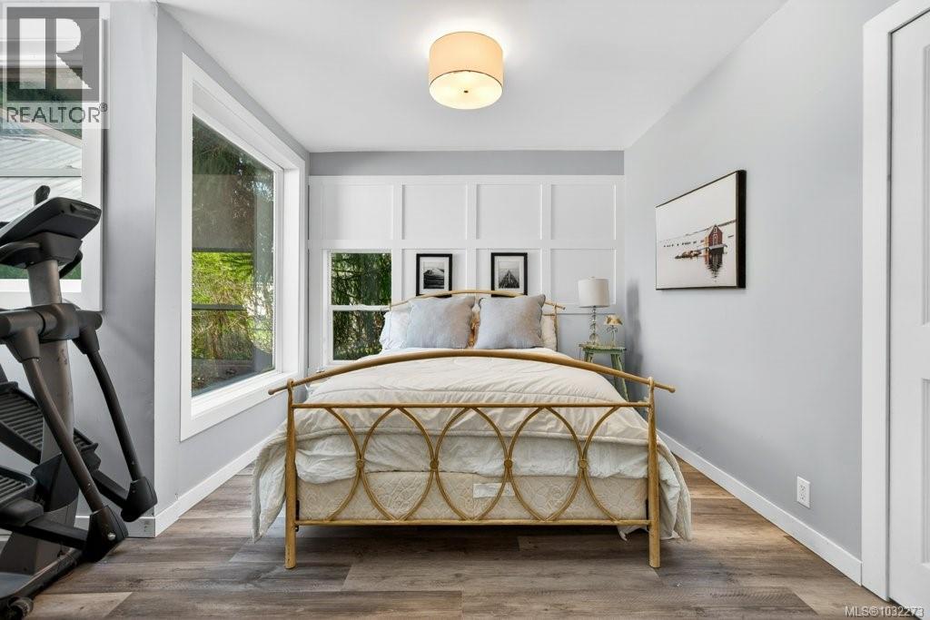 276 WINTER HARBOUR RD - 52