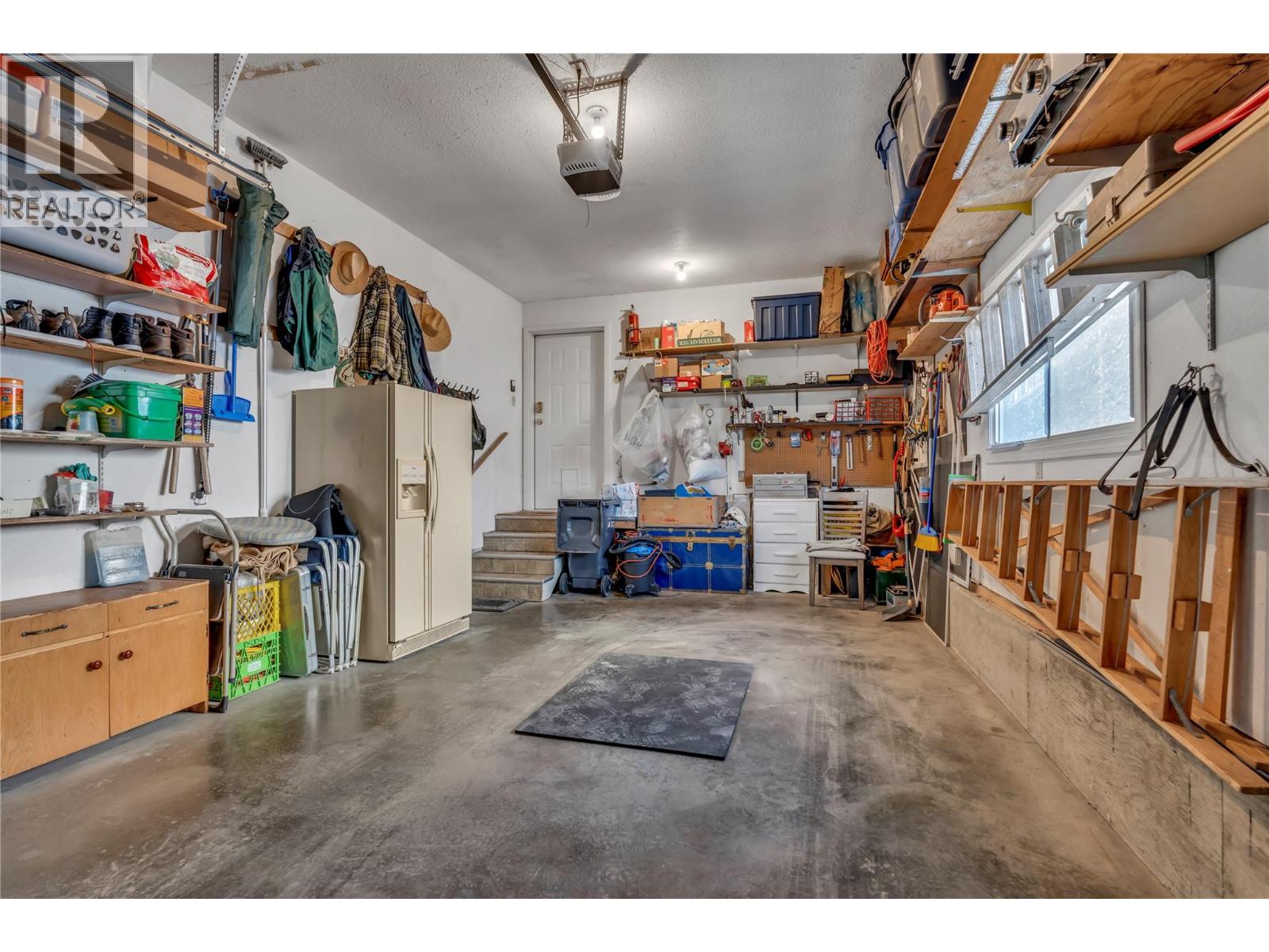  5878 Tulameen Street, Oliver