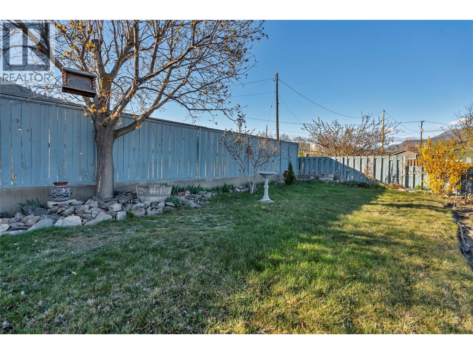  5878 Tulameen Street, Oliver