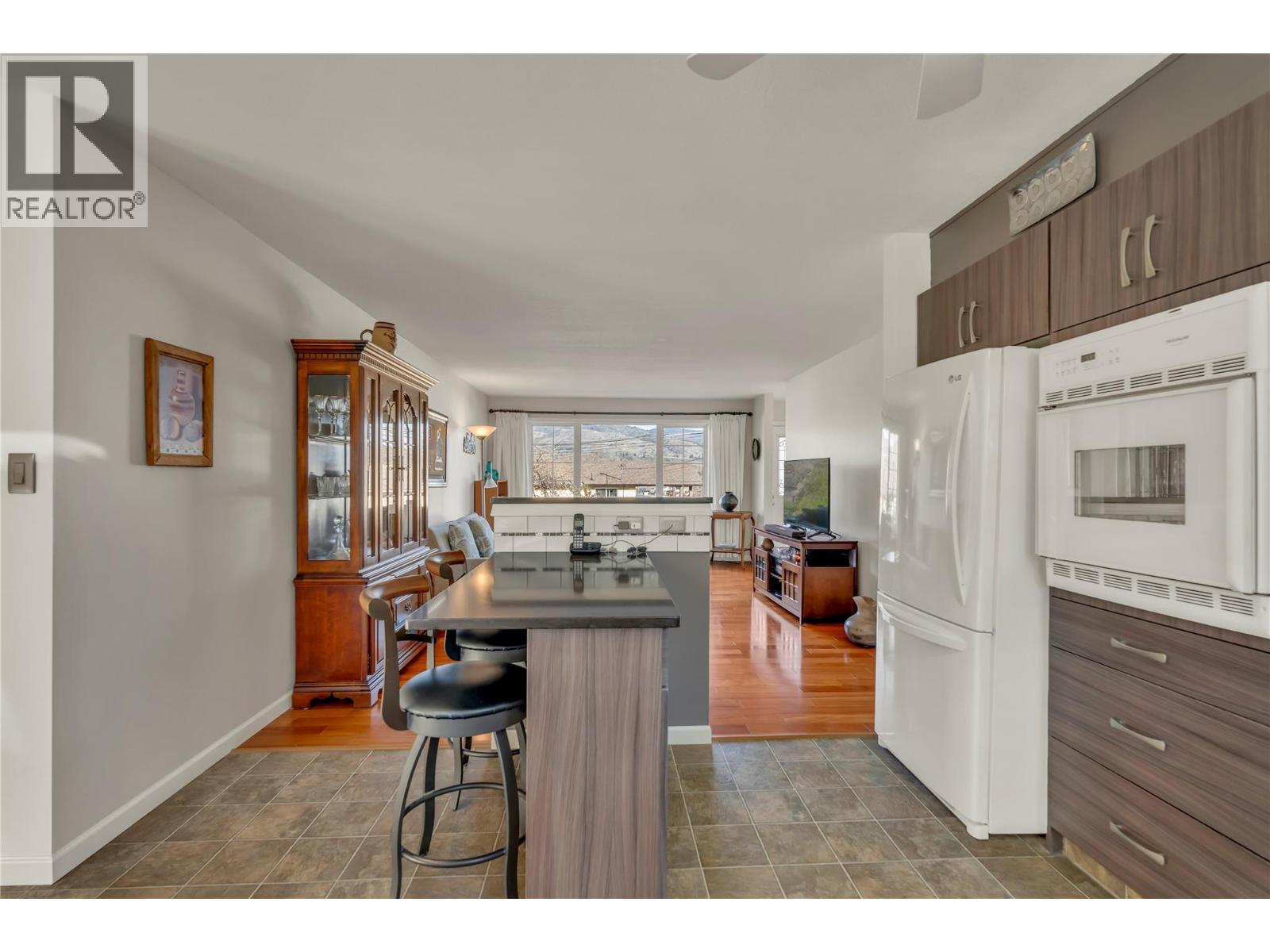  5878 Tulameen Street, Oliver