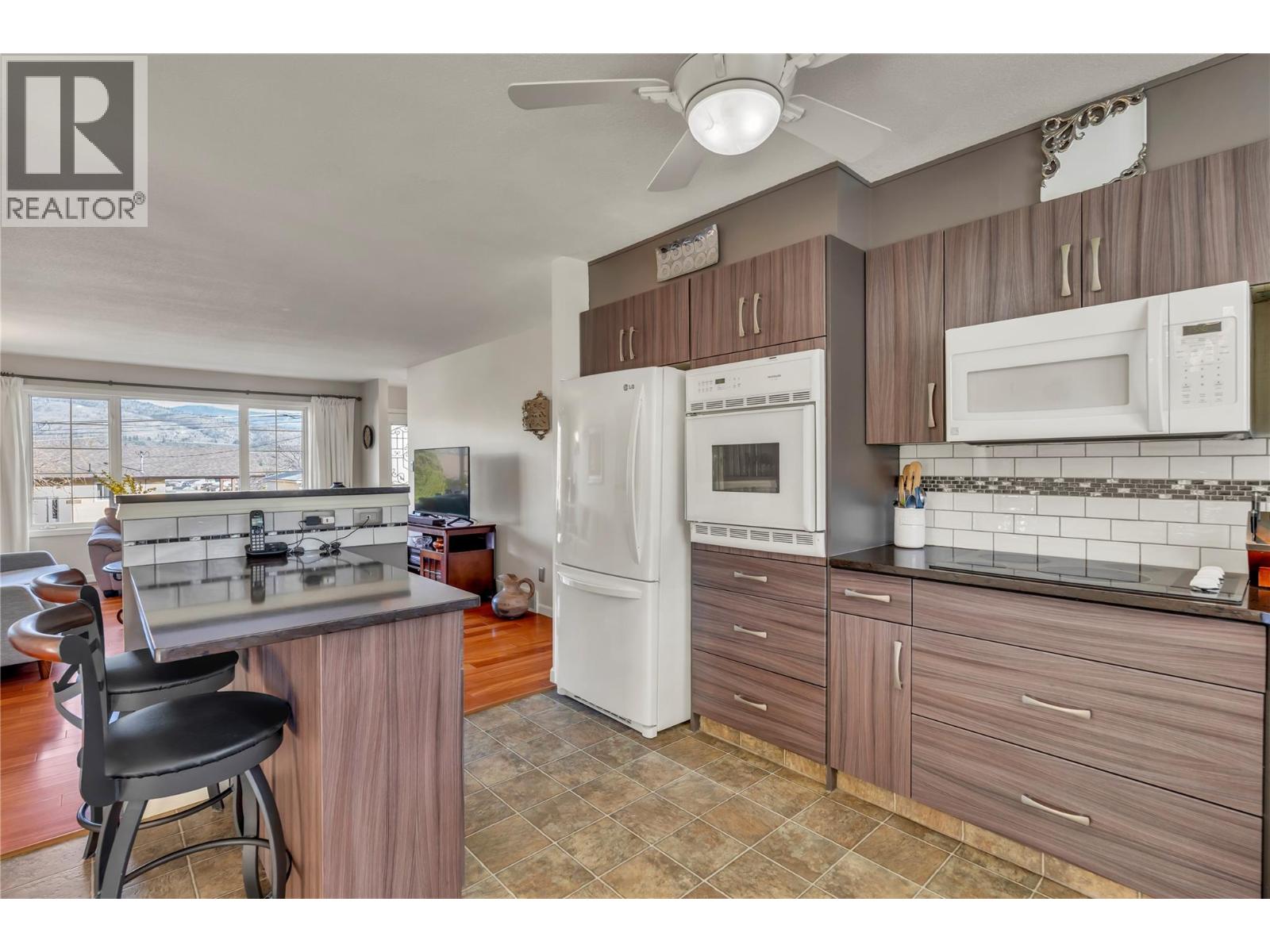  5878 Tulameen Street, Oliver