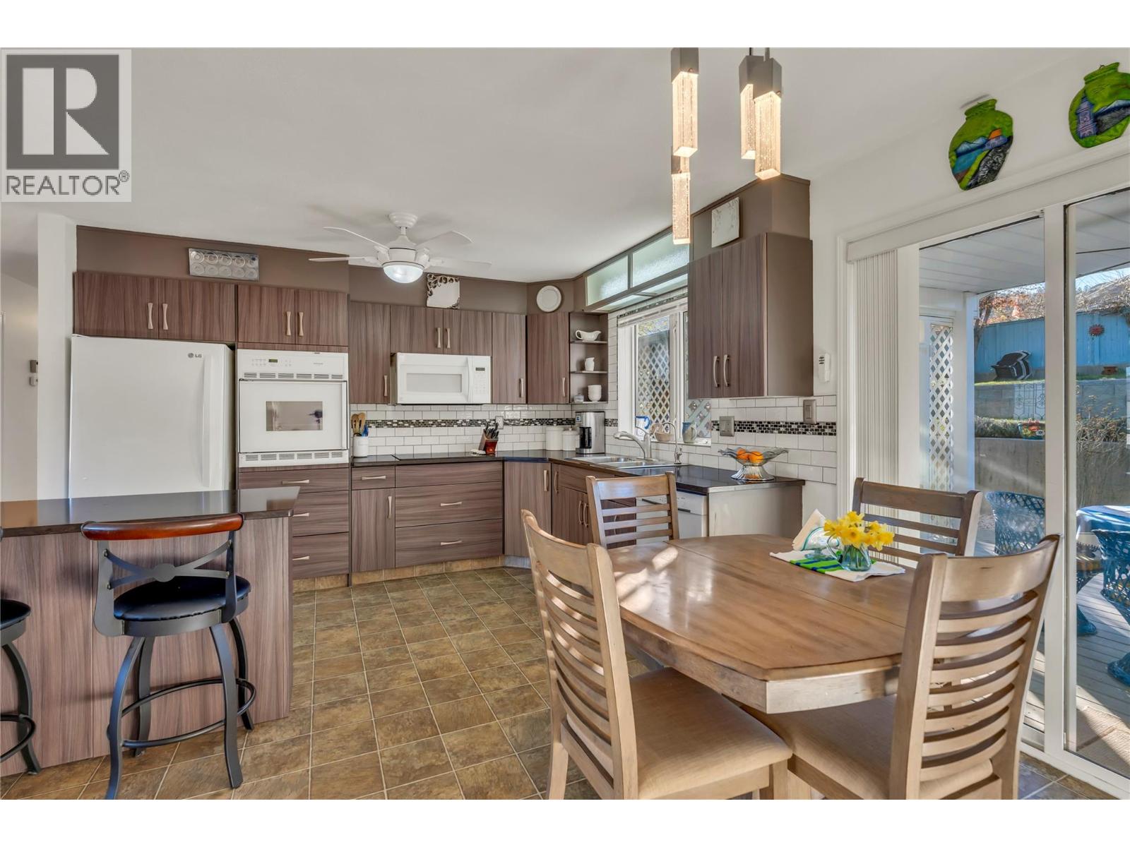  5878 Tulameen Street, Oliver