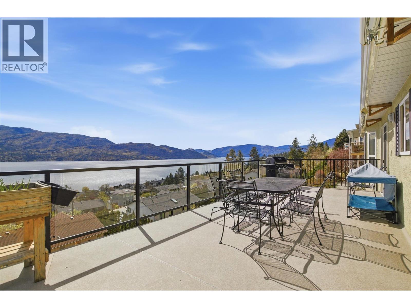 5245 Sutherland Road, Peachland