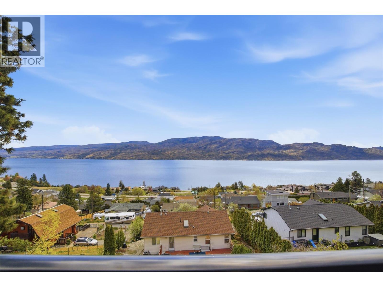 5245 Sutherland Road, Peachland