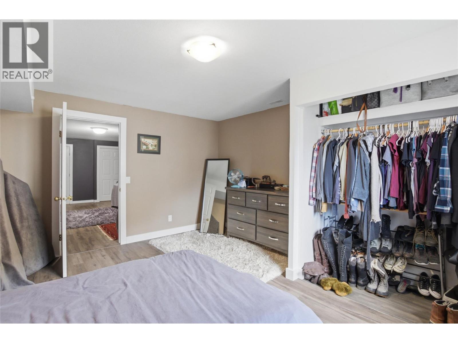 5245 Sutherland Road, Peachland