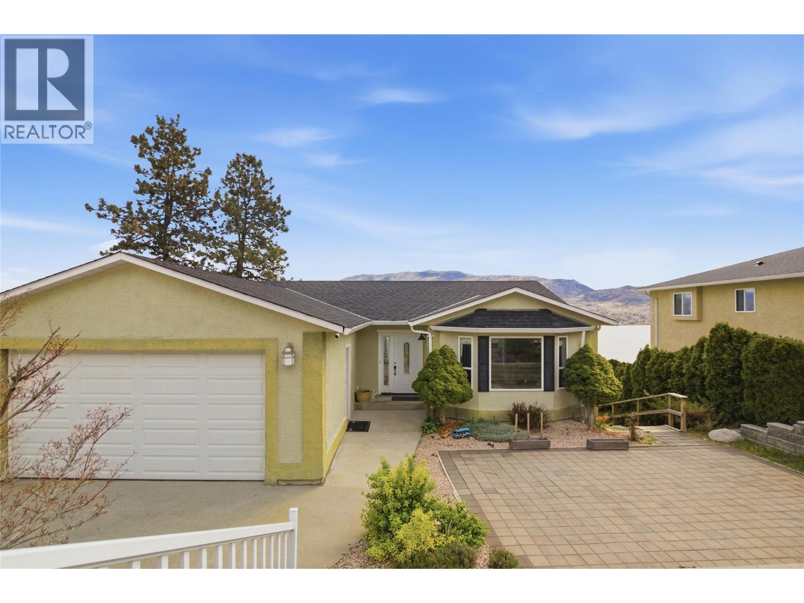 5245 Sutherland Road, Peachland