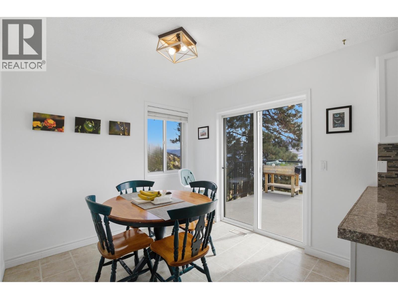 5245 Sutherland Road, Peachland