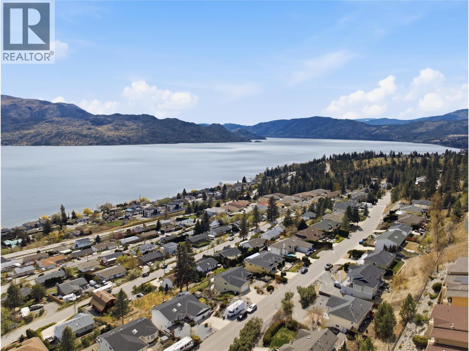 5245 Sutherland Road, Peachland
