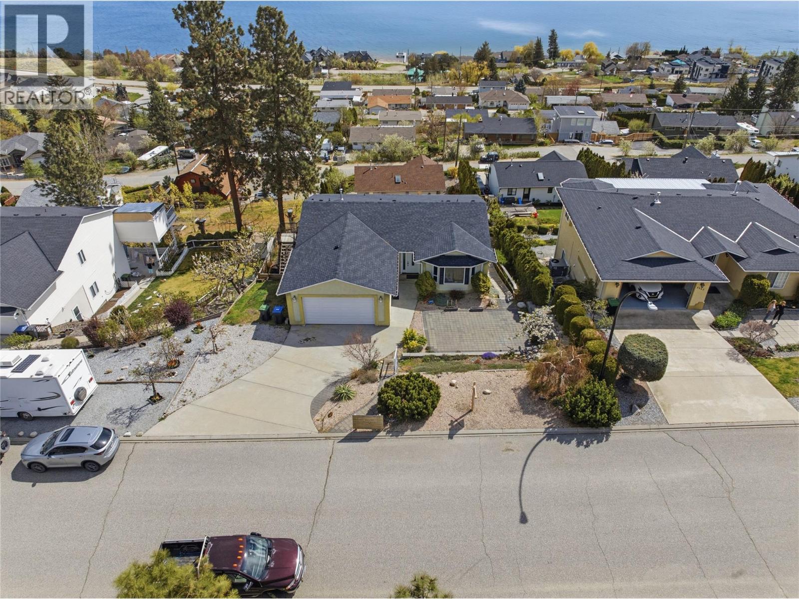 5245 Sutherland Road, Peachland