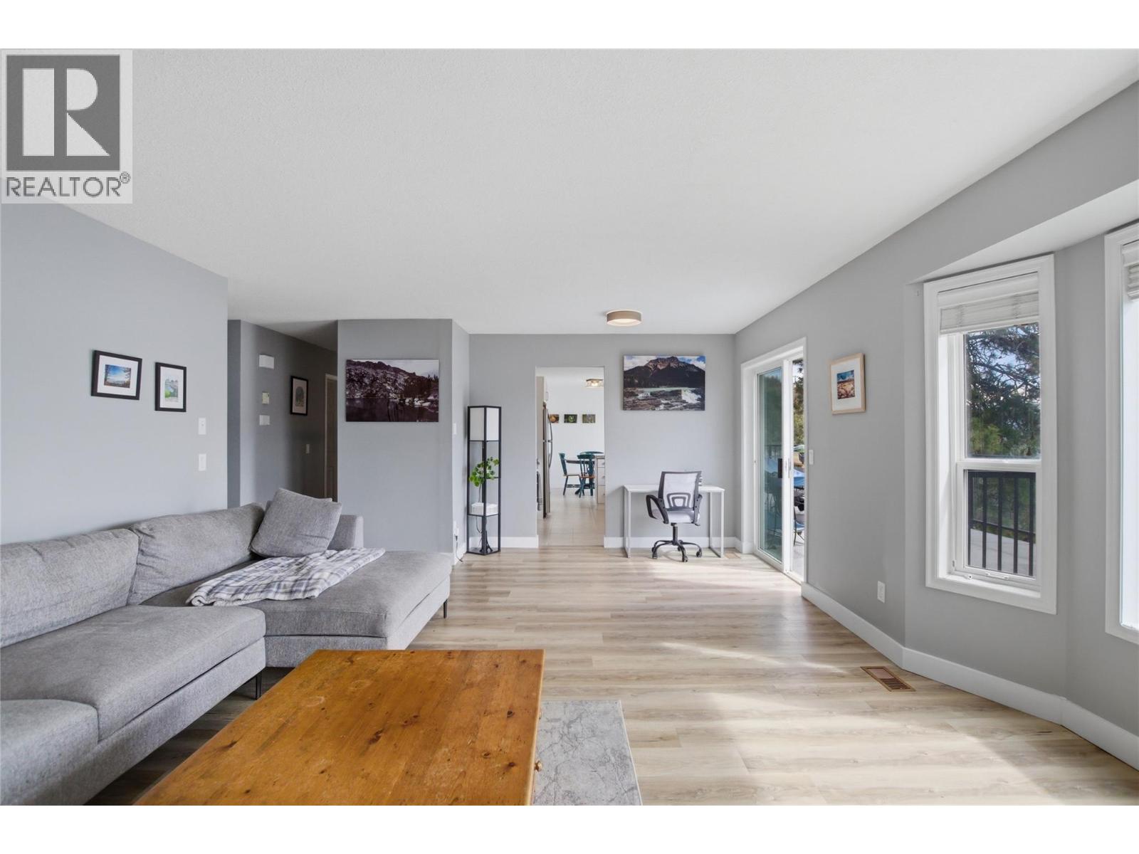 5245 Sutherland Road, Peachland